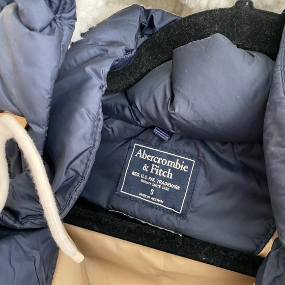 Abercrombie & Fitch Women’s Navy Blue Down Puffer Jacket Size Small Fall - Picture 5 of 11
